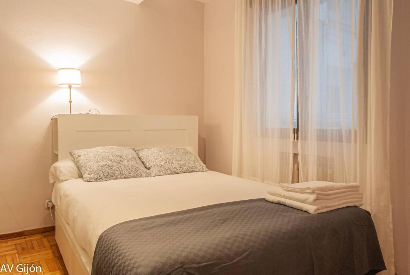 Apartament Av Aguado 44 Gijón Zewnętrze zdjęcie